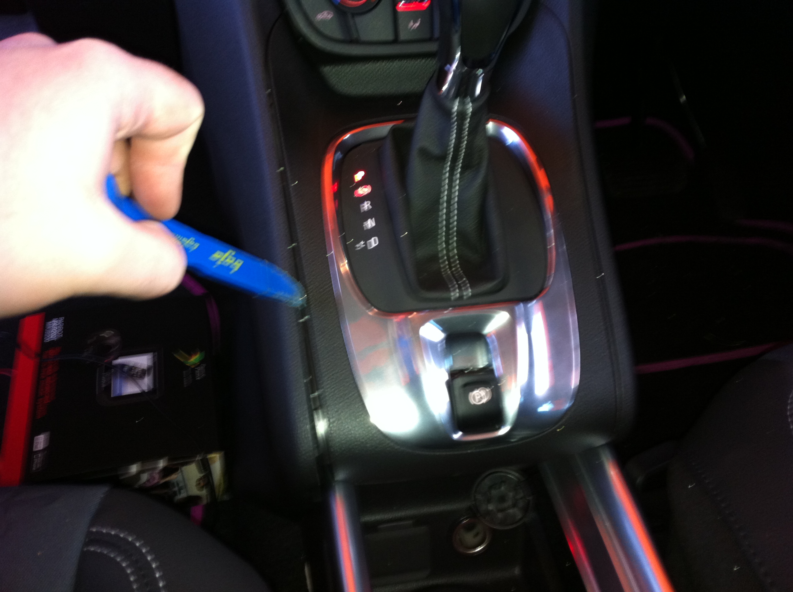 Vauxhall/Opel Meriva (2010-) Stereo Removal 6 Vauxhall/Opel Meriva (2010-) Stereo Removal IMG 0699