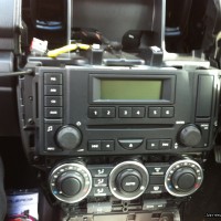 Land Rover Freelander 2 (2007-) Stereo Removal 15 IMG_0217