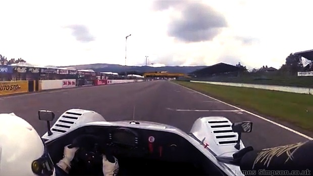Radical SR8 Crash on Track 4 Radical SR8 Crash on Track AWwCAAFnzgFlAAAAAElFTkSuQmCC