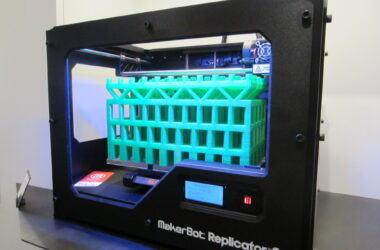 3D Printers Will Be The New Big Thing 9 3D Printer by MakerBot
