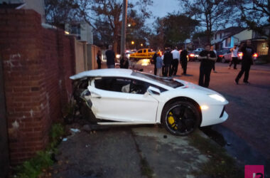 Lamborghini Breaks In Half - F1 Safty At Its Best 33 Lamborghini Breaks In Half - Front