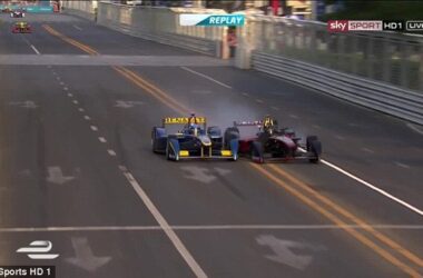 Formula E Crash - First Ever Crash 28 Formula E Crash