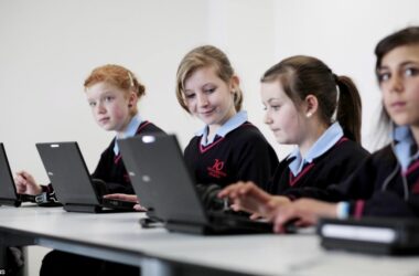 The Best Laptop For The 2014 School Year 38 The Best Laptop For The 2014 School Year aAAH7Vn1zAAAAAElFTkSuQmCC