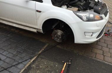How To Fit Focus ST225 Brakes 35 How To Fit Ford Focus ST 225 Brakes