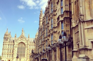 Quick Hints For People Visiting The UK 11 Visit UK - London - Houses Of Parliment