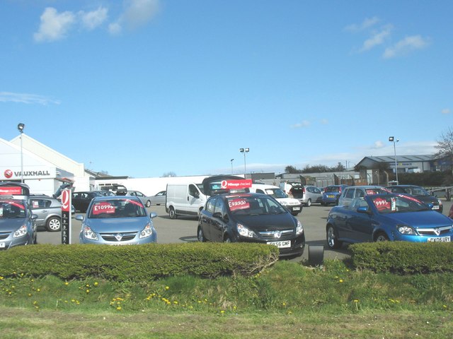 Top Tips For Buying Your Next Used Car 4 Used Car Dealership