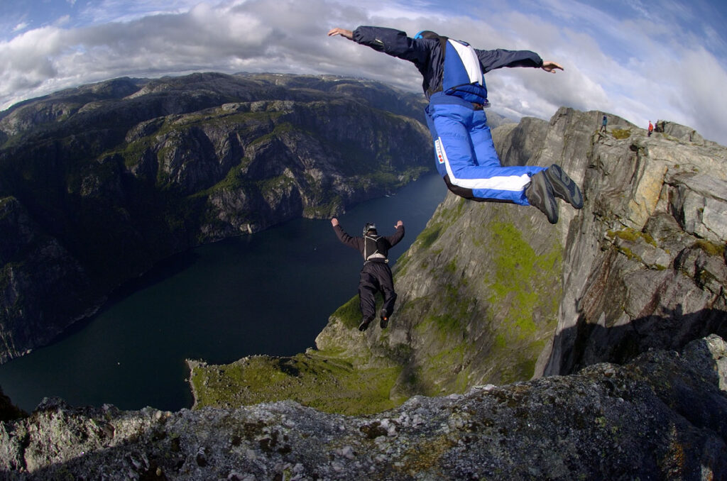 What Do You Need To Go On An Adventure Holiday? 6 04KJER0243