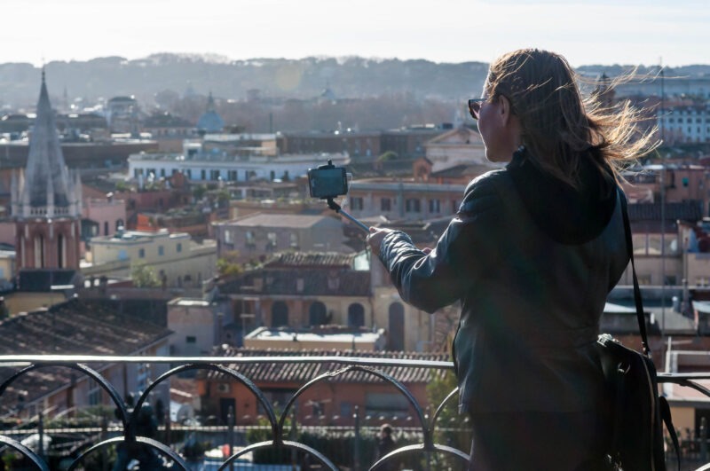 Top Three Recent Novelty Inventions 4 Selfie Stick