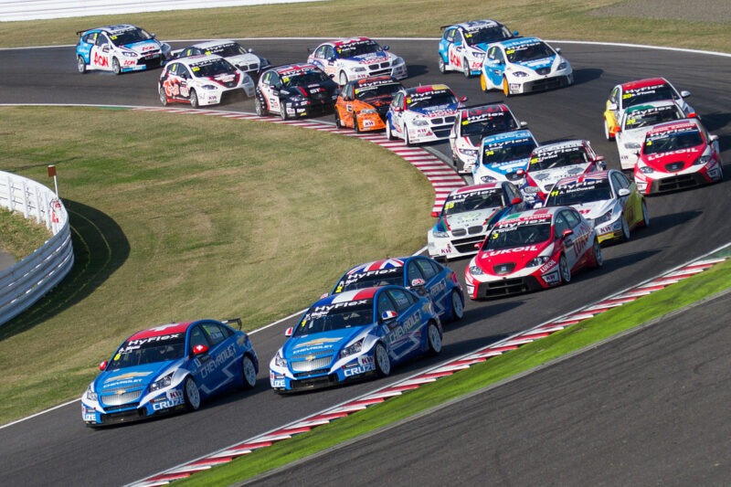 What To Expect At Your First Car Race 4 WTCC Race