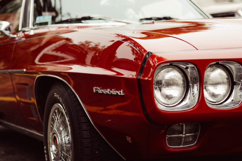 What are the Most Popular Class Cars in the UK? 4 Classic Car