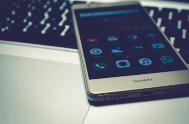 Does Your Smartphone Make You Appy? 34 Smartphone