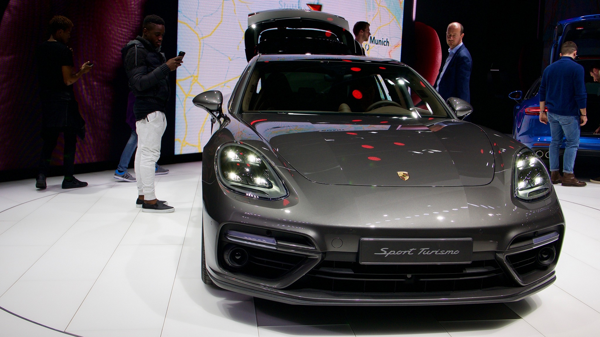 Weekend Window Shopping: Porsche Panamera Hatchback 2017 6 Weekend Window Shopping: Porsche Panamera Hatchback 2017 32744780554 c057685d32 k