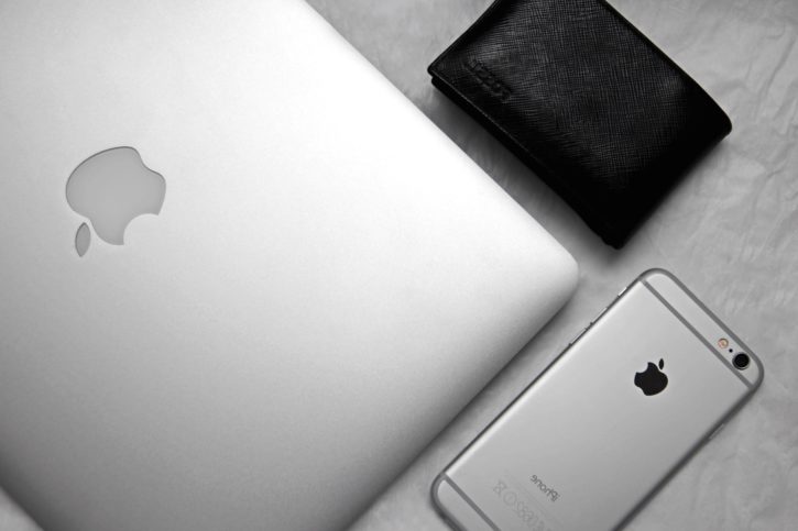 Why You're Wasting Money On Tech 4 Wasting Money On Everyday Tech