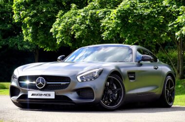 The Features That Make Modern Cars Safer Than Ever 9 Car Features