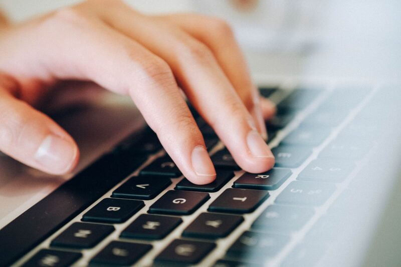 4 Great Websites For Killing Time When You're Bored 4 4 Great Websites For Killing Time When You're Bored elWgAAAABJRU5ErkJggg==