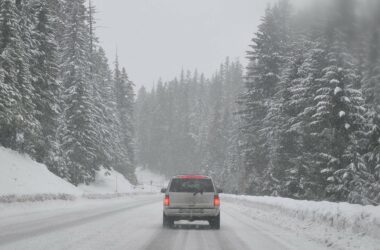 5 Key Points To Keep You Safe On The Road This Winter 33 5 Key Points To Keep You Safe On The Road This Winter aAAH7Vn1zAAAAAElFTkSuQmCC