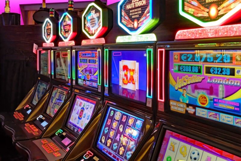 Biggest Slot Jackpots in History 4 Biggest Slot Jackpots in History elWgAAAABJRU5ErkJggg==