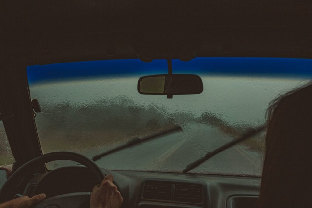How To Know When You Need New Parts 5 Windscreen Wipers