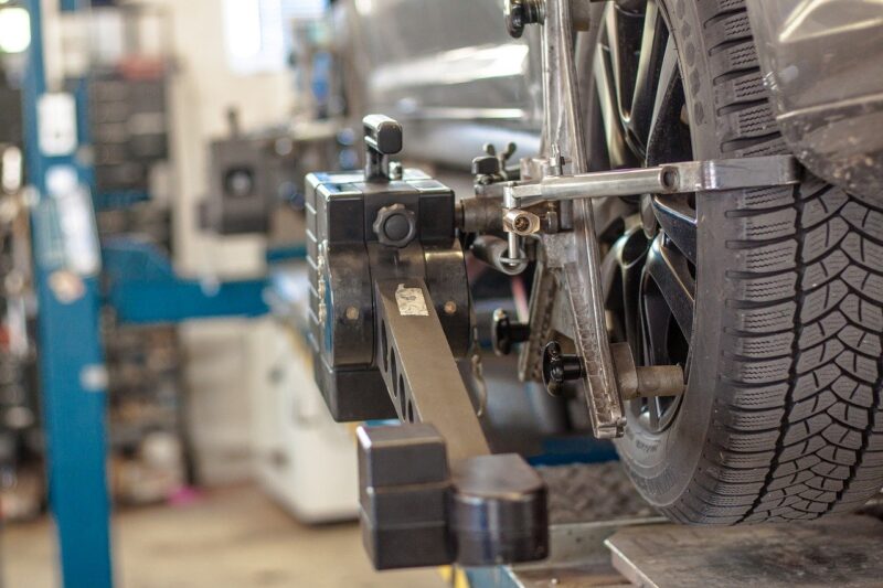 Effective Car Maintenance Tips To Keep Your Vehicle Looking Awesome For Longer 4 Car Maintenance Tips