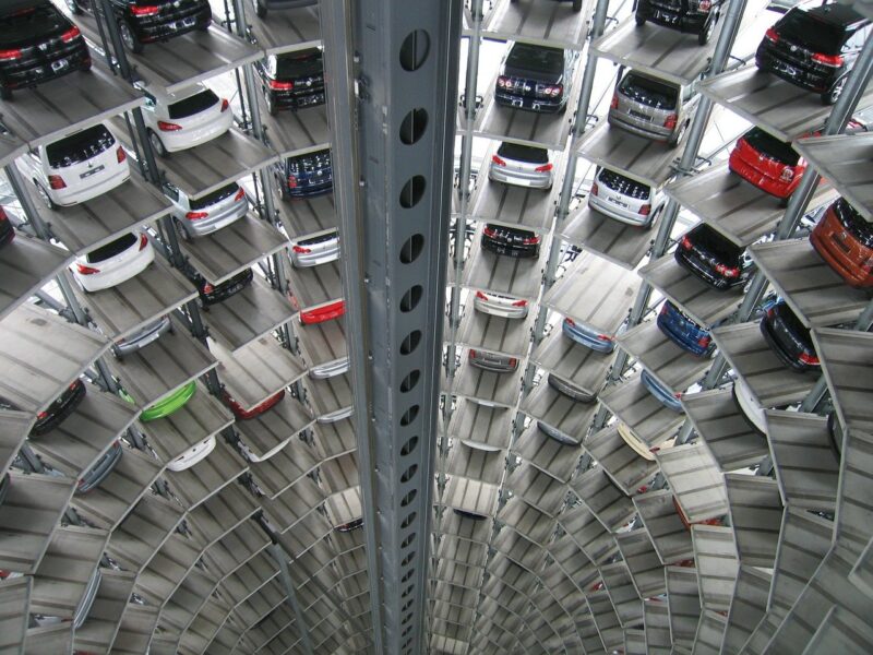 How has the UK automotive industry been impacted by trade and investment? 4 Automotive Industry
