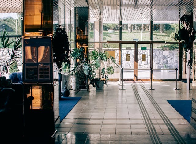 Redecorating Your Business Premises? How to Bring the Wow Factor 4 Redecorating Your Business Premises? How to Bring the Wow Factor