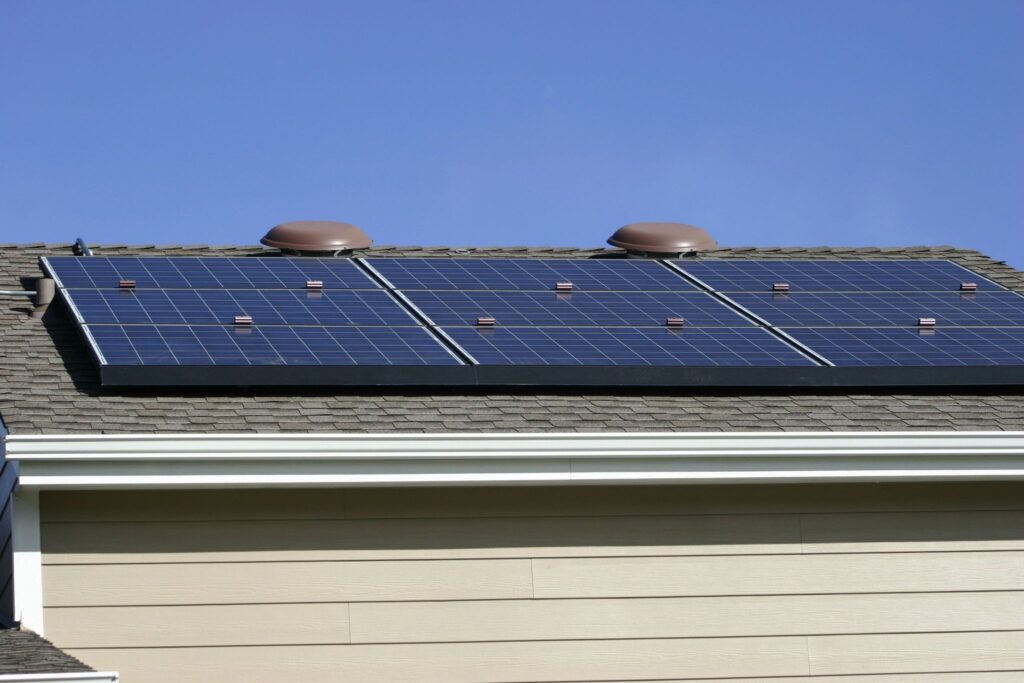 Adding Solar Panels to Your Home to Harness the Power of the Sun 5 Adding Solar Panels to Your Home to Harness the Power of the Sun image